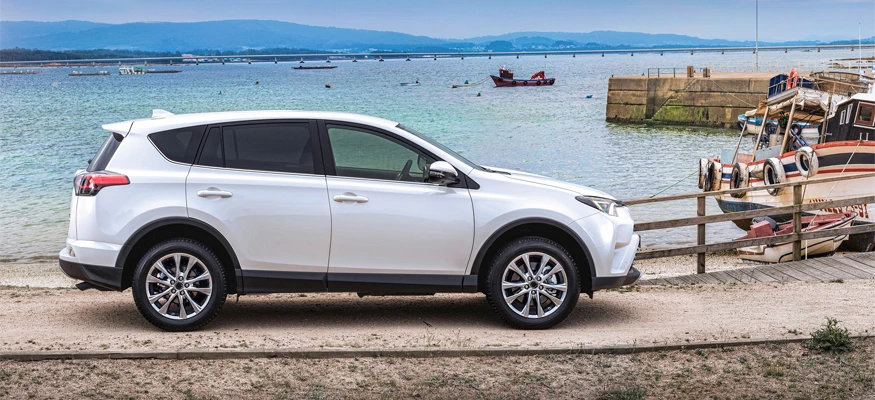 The pioneer of urban SUVs: Toyota RAV4 series history