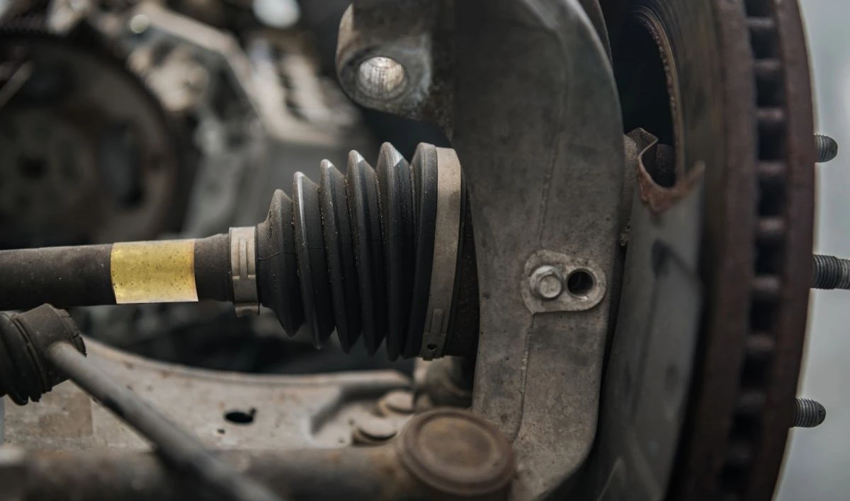 How to Choose the Right CV Axle: Why Spline Count and Length Are Critical