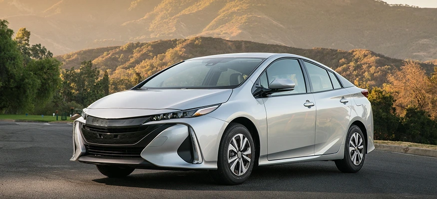 The founder of hybrid technology - the history of Toyota Prius