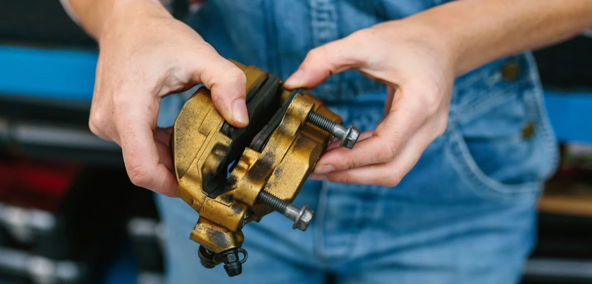 How High Temperatures Affect Your Brake Calipers During Summer Road Trips