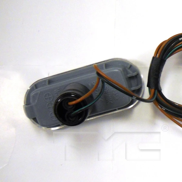 Side Repeater Light Assembly - TYC 18-0237-00