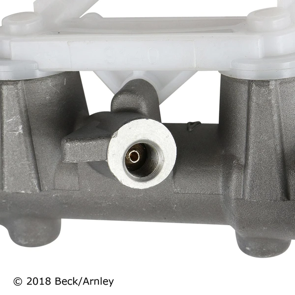 Beck/Arnley 072-9798 Brake Master Cylinder