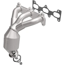 MagnaFlow 452021 Catalytic Converter with Integrated Exhaust Manifold, Front Side