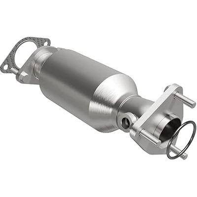 MagnaFlow 5582668 Catalytic Converter, Front Right Passenger Side