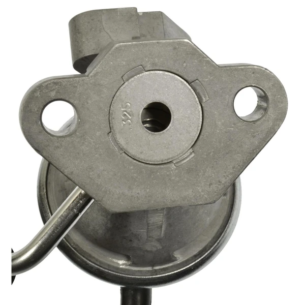 Standard EGV817 Exhaust Gas Recirculation (EGR) Valve