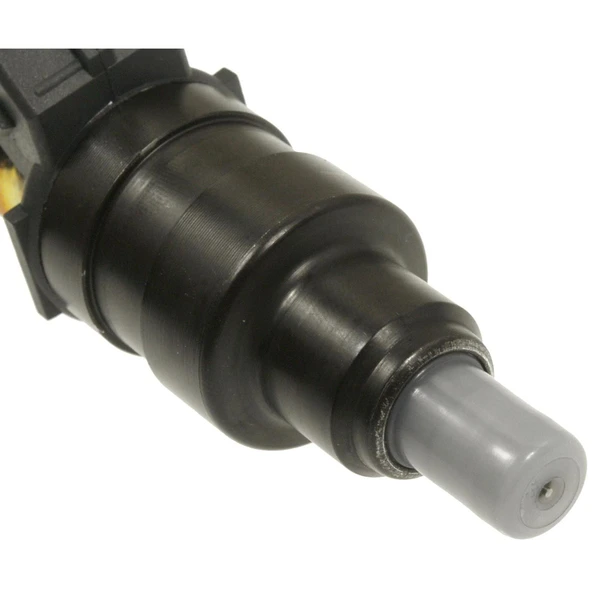 Standard FJ646 Fuel Injector