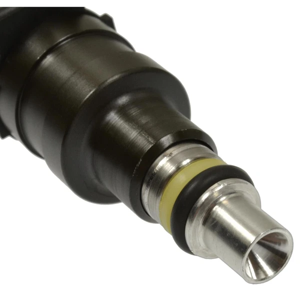 Standard FJ680 Fuel Injector