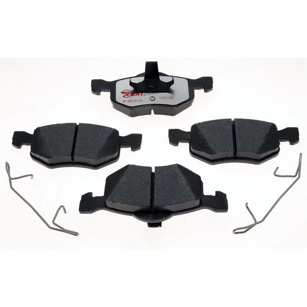 Disc Brake Pad Set - Front Side - Raybestos EHT843H