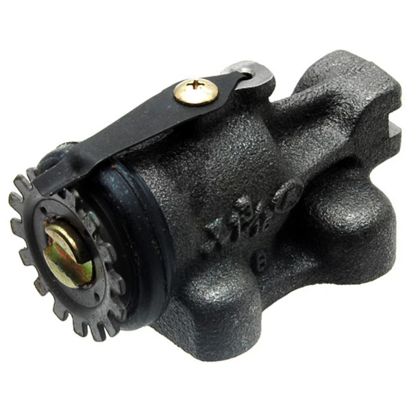 Drum Brake Wheel Cylinder - Front Right Rearward - Raybestos WC370000