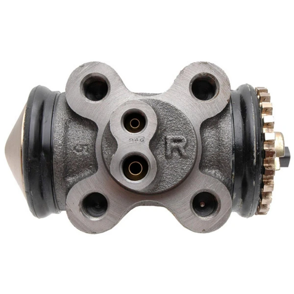 Drum Brake Wheel Cylinder - Rear Right Rearward - Raybestos WC37942
