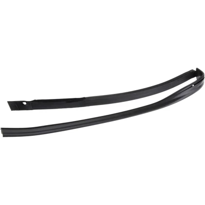 ÜRO Parts 1076900897 Door Pillar Post Seal, Right Passenger Side