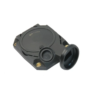 ÜRO Parts 11157501565 Engine Crankcase Vent Valve, Right Passenger Side