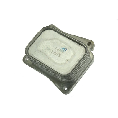 ÜRO Parts 2711880401 Engine Oil Cooler