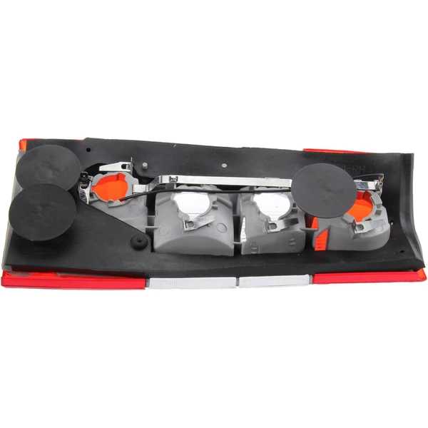 ÜRO Parts 9159662 Tail Light, Right Passenger Side