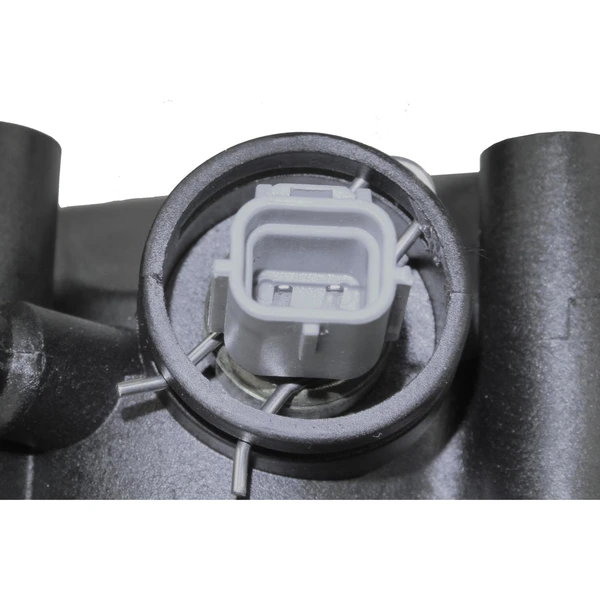 ÜRO Parts FD0712935 Engine Coolant Thermostat / Water Inlet Assembly