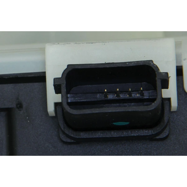 ÜRO Parts FD0816433 Door Lock Actuator, Rear Right Passenger Side