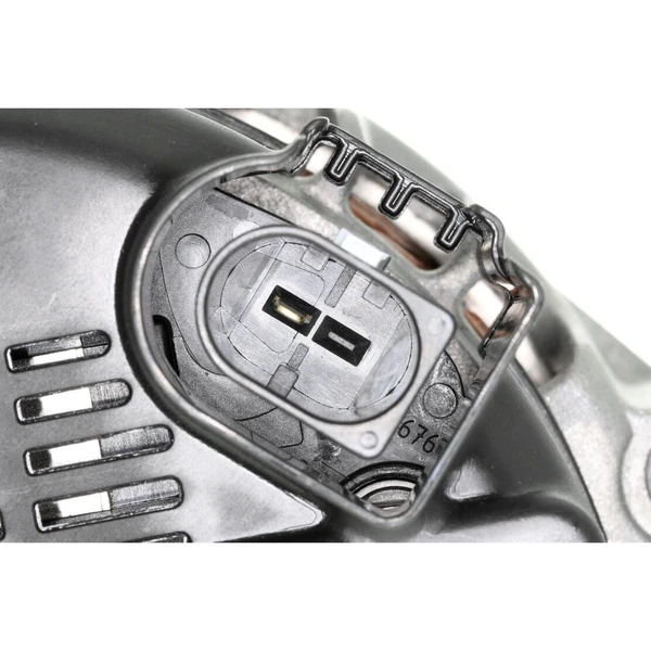 Vemo V30-13-50036 Alternator